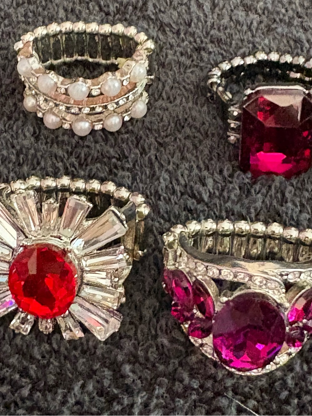 Paparazzi Costume Rings Mixed lot. Flexible stretch bands. Fits finger szs 6-10. - Picture 4 of 5